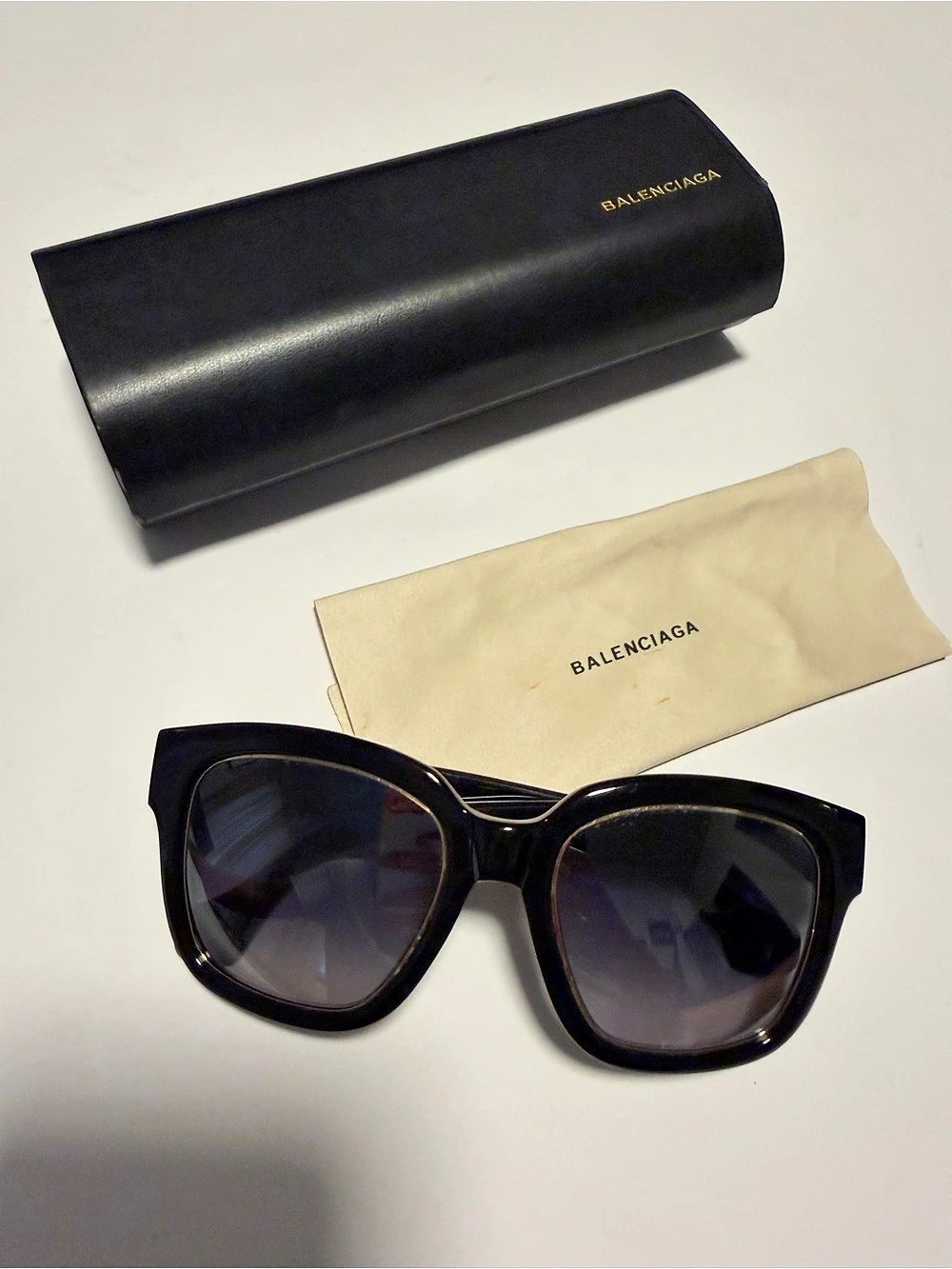 Balenciaga Women's Vintage Sunglasses Black Sunglasses
